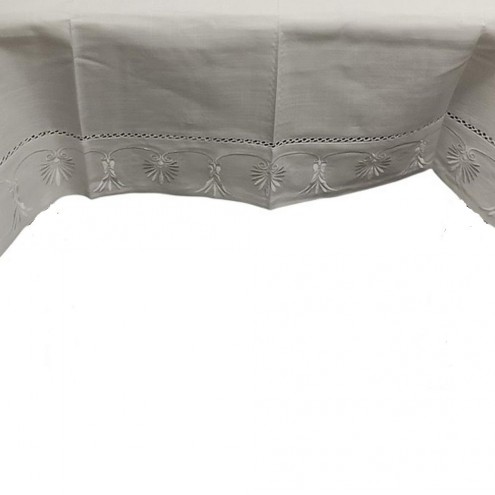 Mantel Rectangular Bordado Copihue