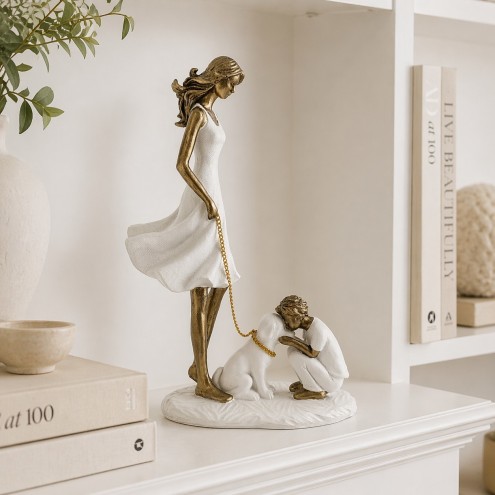 Madre e Hijo con Mascota